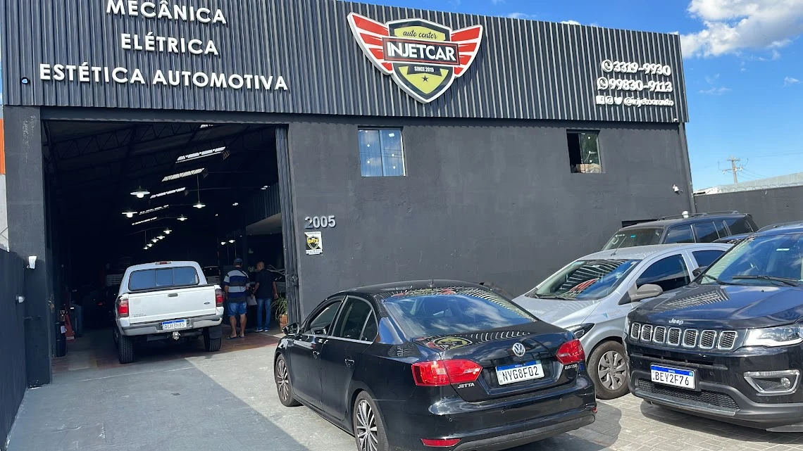 Veículos na área de atendimento da INJETCAR